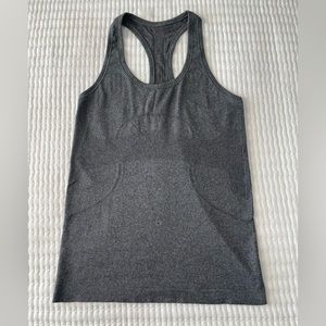 Lululemon Swiftly Tech Tank Top Size 6 Grey Racerback Women’s EUC!